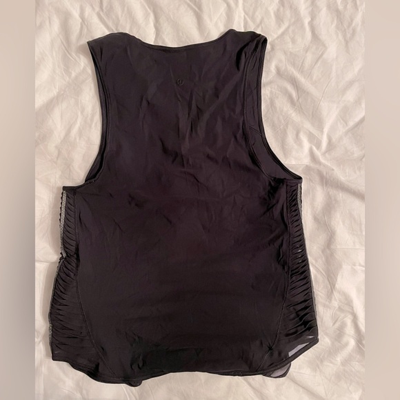 Lululemon Black Shirt Size: 6 - Picture 2 of 4